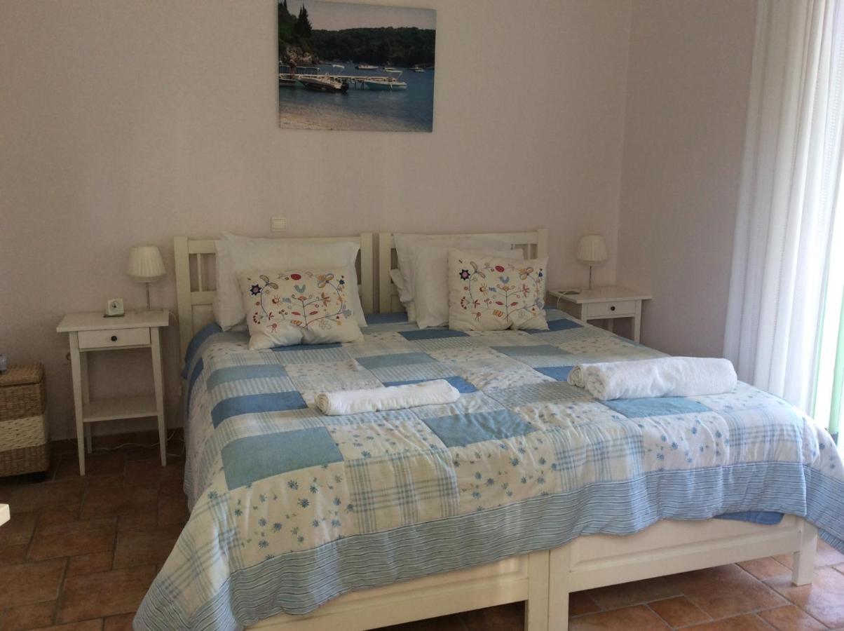Gastouri Villa Pascalia With Heated Pool In October And Views Achílleion Buitenkant foto